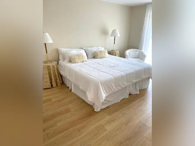 Condo meublé thumbnail 7
