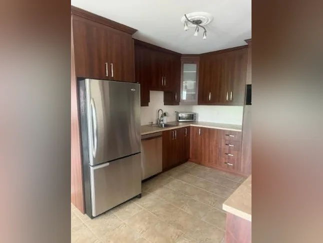 4 1/2 Condo thumbnail 3