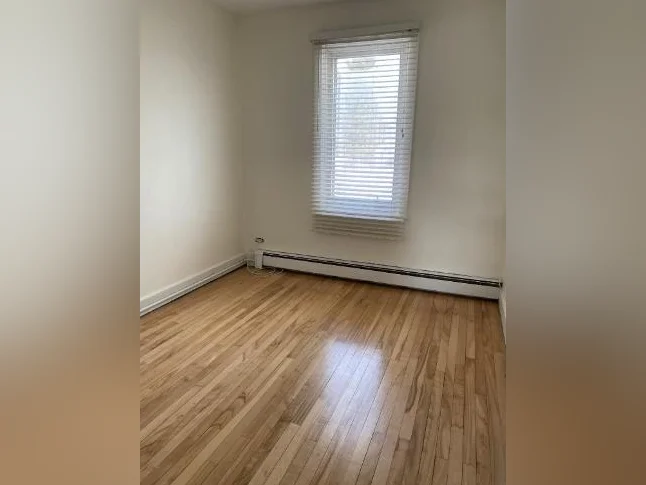 Appartement 4 1/2 ( Charlesbourg) 1200$/mois thumbnail 7