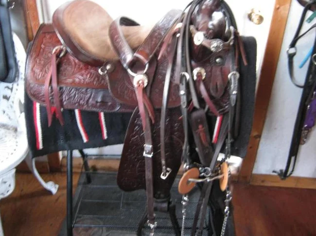 Super bonnes et belles selles western usagées thumbnail 10