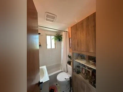 3 1/2 haut de triplex à louer ! thumbnail 4