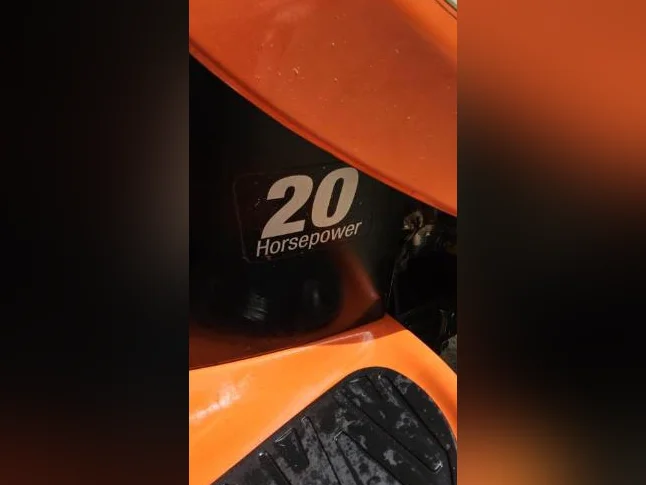 Tracteur à gazon Hydrostatique Ariens thumbnail 8
