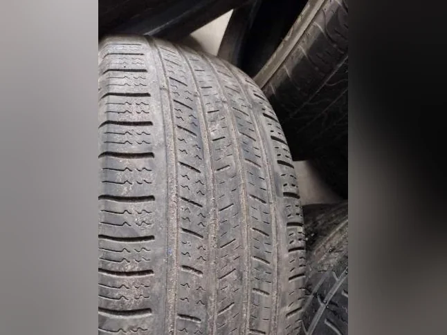 4 pneus d'été 235/60/16 khumo à vendre!