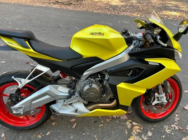 Moto Aprilia RS660 thumbnail 2