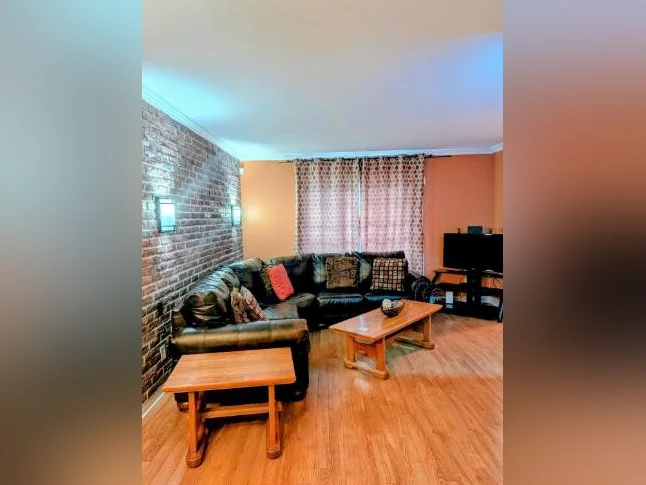 Grand condo meublé – 4 1/2 à Mascouche disponible 1er juillet thumbnail 4