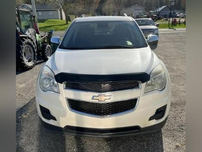 VUS Chevrolet Equinox AWD thumbnail 2