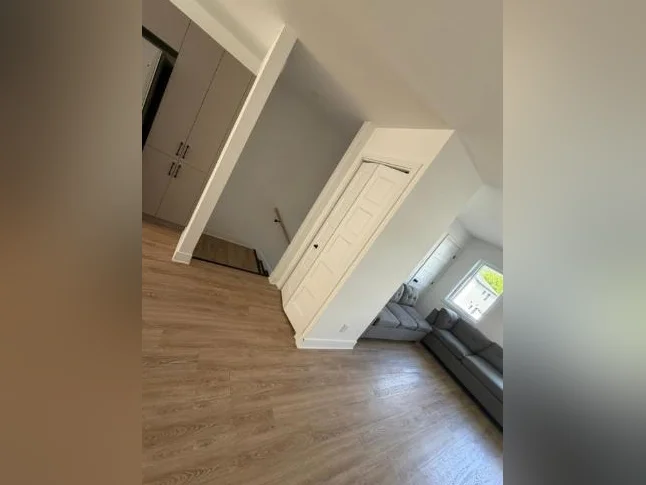 1 mois gratuit** Appartement à louer dernier étage grand 5 1/2 a internet inclus thumbnail 10