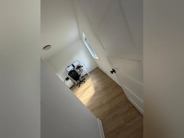 1 mois gratuit** Appartement à louer dernier étage grand 5 1/2 a internet inclus thumbnail 7