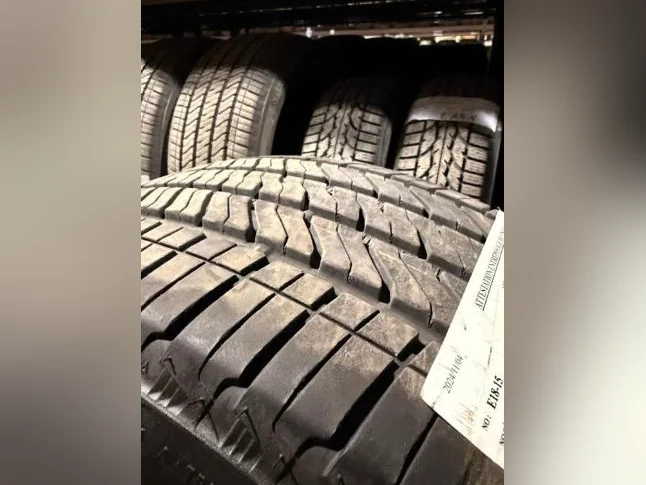 Pneus Bridgstone Alenza 275/50R22