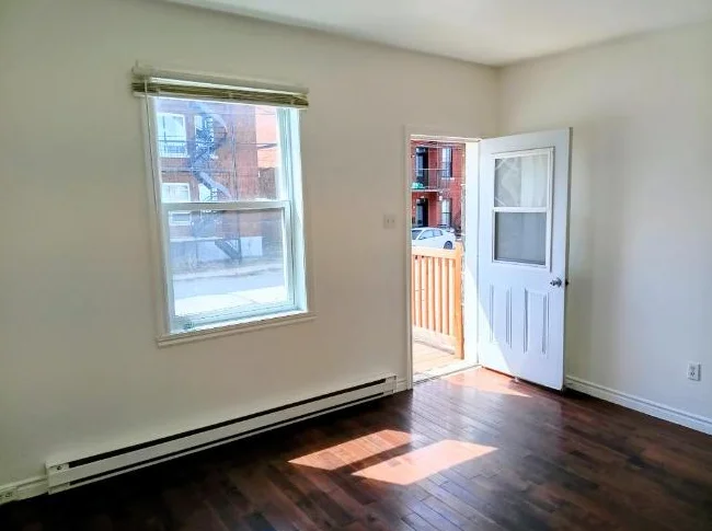 Beau 4 1/2 à deux pas du Centre-Ville