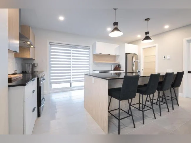 Maison 2 chambres, 100 % meublée, location courte durée thumbnail 4