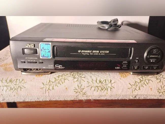 Video recorder VHS stereo - HR-DD740U thumbnail 2