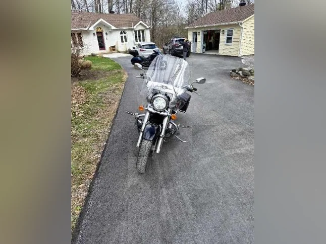 Suzuki boulevard C90 2017