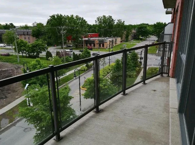 Condo ( loft ) @ Boisbriand thumbnail 9
