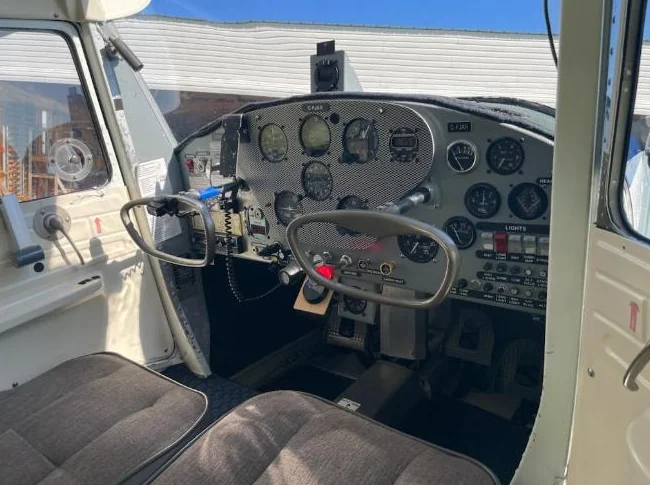 Cessna 140 thumbnail 2