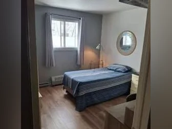 📌 Chambre à louer pour co-location – 2060 Villeneuve • 650$ tout inclus