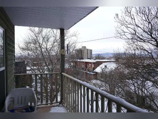 4-1/2 Haut Saint-Sauveur thumbnail 7