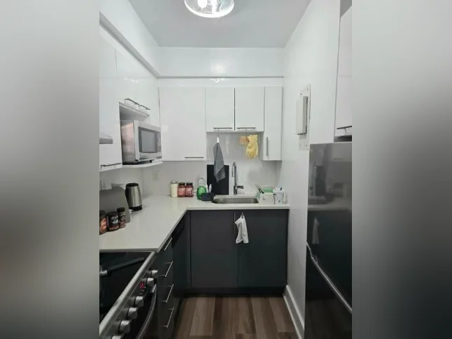 URGENT Lease Transfer Studio Apartment thumbnail 5