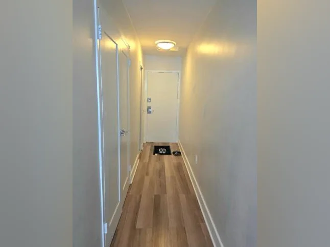 URGENT Lease Transfer Studio Apartment thumbnail 6