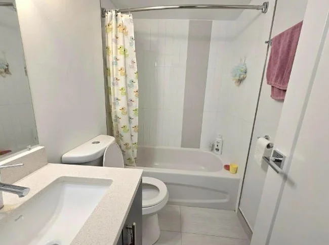 URGENT Lease Transfer Studio Apartment thumbnail 2