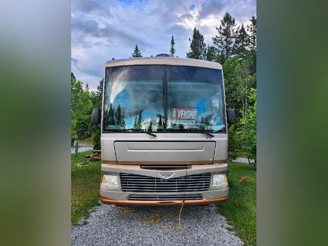 Motorisé Classe A Fleetwood Bounder 35E 2007 thumbnail 10