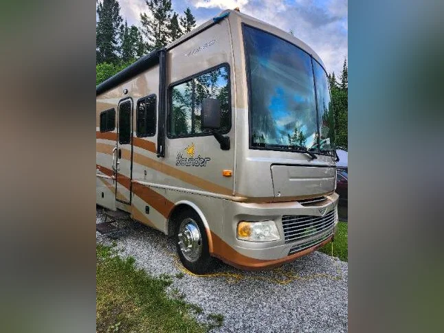 Motorisé Classe A Fleetwood Bounder 35E 2007 thumbnail 8