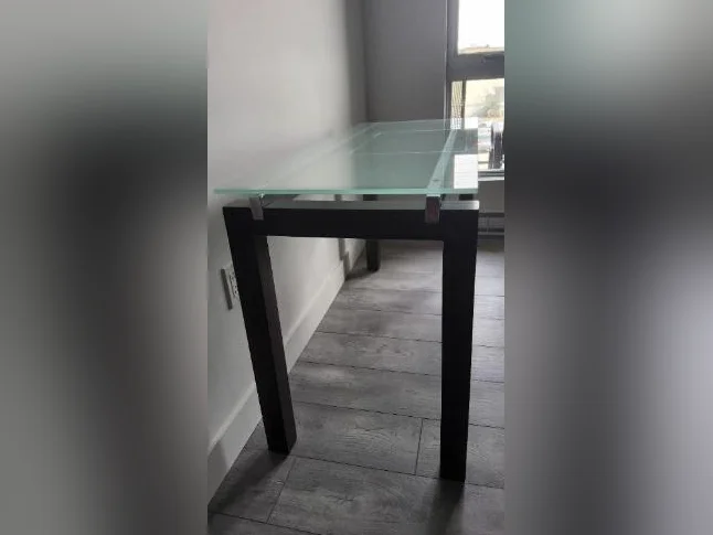 Table console thumbnail 6