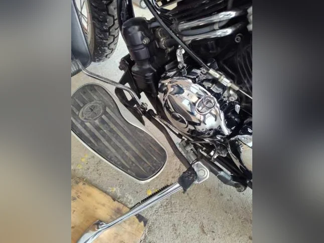 Yamaha Vstar 650 2003 ,tres propre thumbnail 7