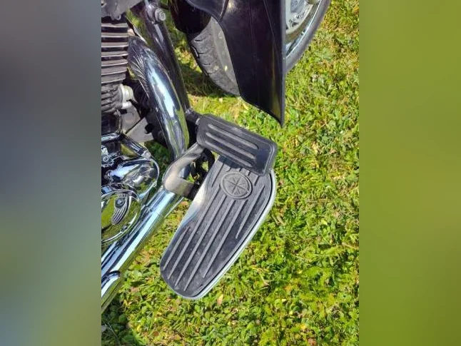 Yamaha Vstar 650 2003 ,tres propre thumbnail 6