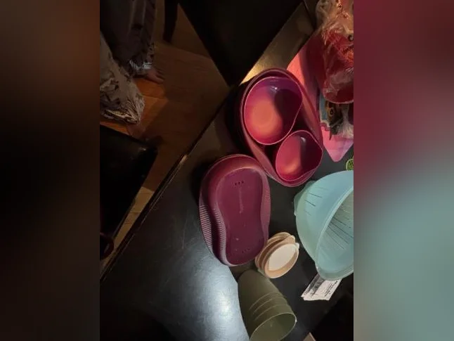 Tupperware thumbnail 6