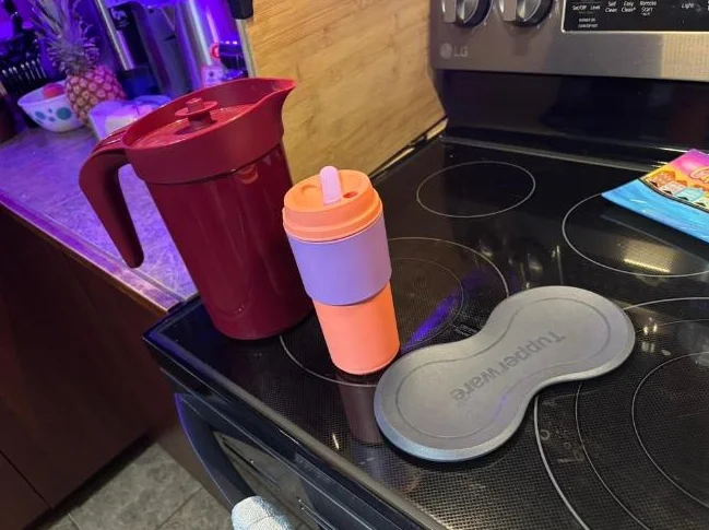 Tupperware thumbnail 3