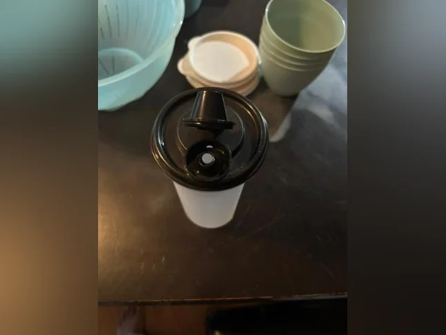 Tupperware thumbnail 10