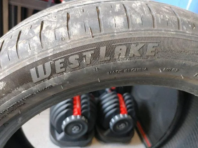 1x pneu 205/50R17 Westlake Zupereco thumbnail 3