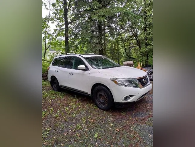 Nissan Pathfinder 2013