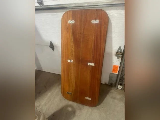 Table pour bateau
