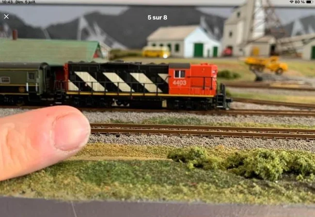 Maquette , layout N scale , 1/160 DCC complet + 3 loco