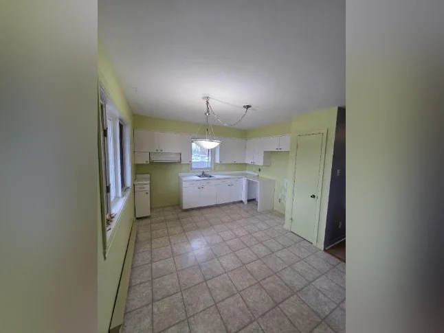 🏡 Appartement 5 ½ à louer – Secteur hôpital / cégep / écoles / UQTR – 1500 $/mois Trois-Rivières thumbnail 9