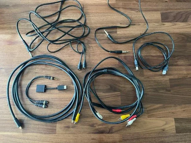 Lot fils et connexions (12 items)