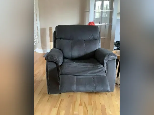 Deux Chaise inclinables électriques