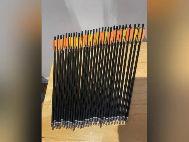 Flèche pour arbalète 17' neuve