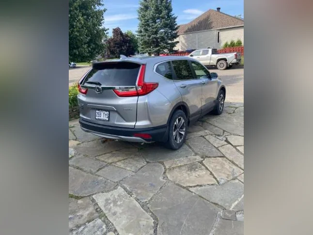 À vendre: Honda CR-V LX 2018 en excellente condition thumbnail 3
