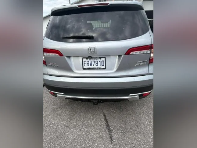 Honda Pilot Touring 2021 thumbnail 2