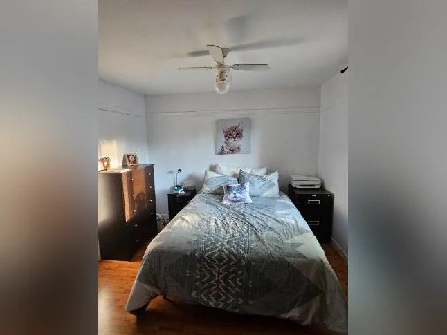 Grand 31/2 à  louer  lumineux haut  d'un  duplex cartier St Anne  Chicoutimi Nord  Saguenay disponible dès  août 2026 thumbnail 6