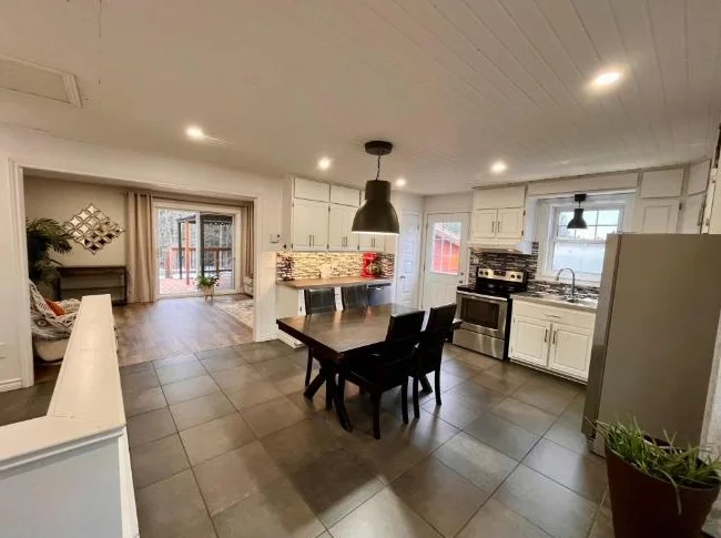 Bungalow 4 chambres en campagne(garage/piscine) thumbnail 2