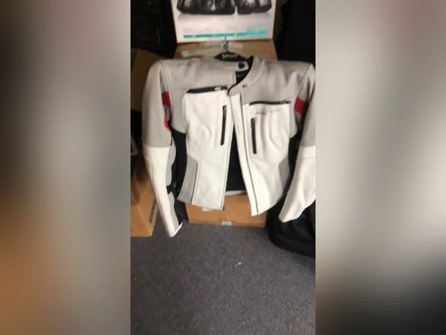 Vêtements moto thumbnail 2