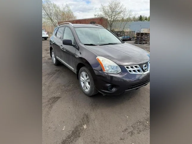 Nissan rogue 2011 thumbnail 6
