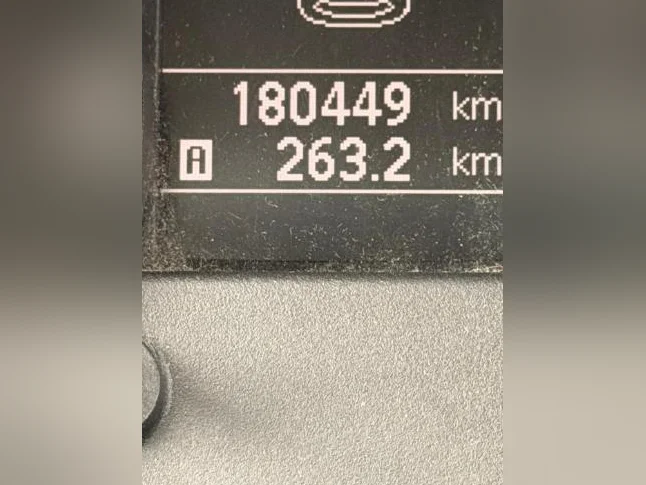 Nissan rogue 2011 thumbnail 10
