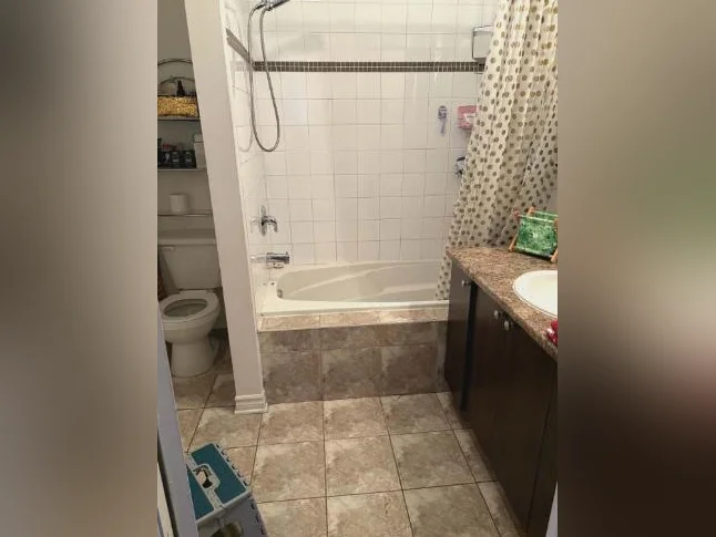 $789,000 Triplex à vendre à Sainte-Sophie thumbnail 5