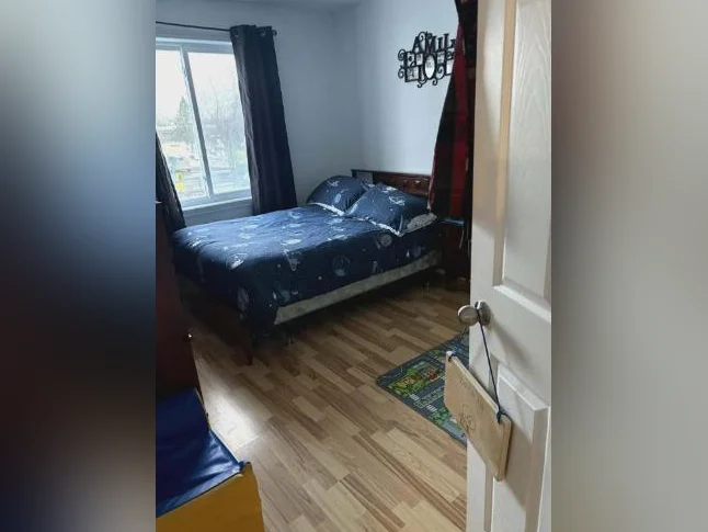 $789,000 Triplex à vendre à Sainte-Sophie thumbnail 6