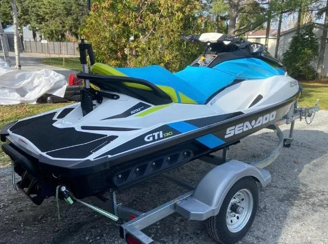 SEA-DOO GTI SE 130/155 ROTAX POWER 2016 avec Remorque (65 heures) seulement comme neuf thumbnail 3